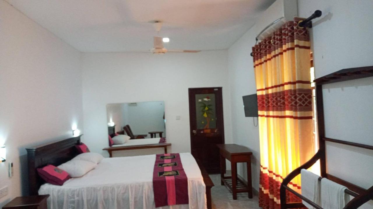 Hotel Tree Garden Wilpaththu Nochchiyagma Anuradhapura Nochchiyagama Exterior foto
