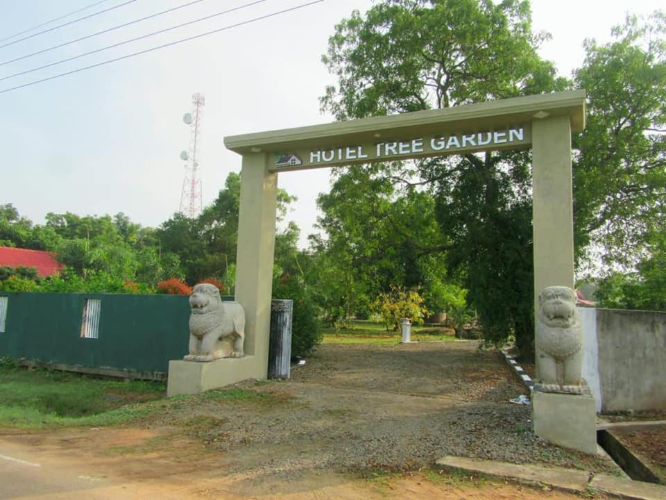 Hotel Tree Garden Wilpaththu Nochchiyagma Anuradhapura Nochchiyagama Exterior foto