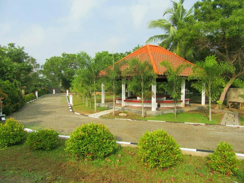 Hotel Tree Garden Wilpaththu Nochchiyagma Anuradhapura Nochchiyagama Exterior foto