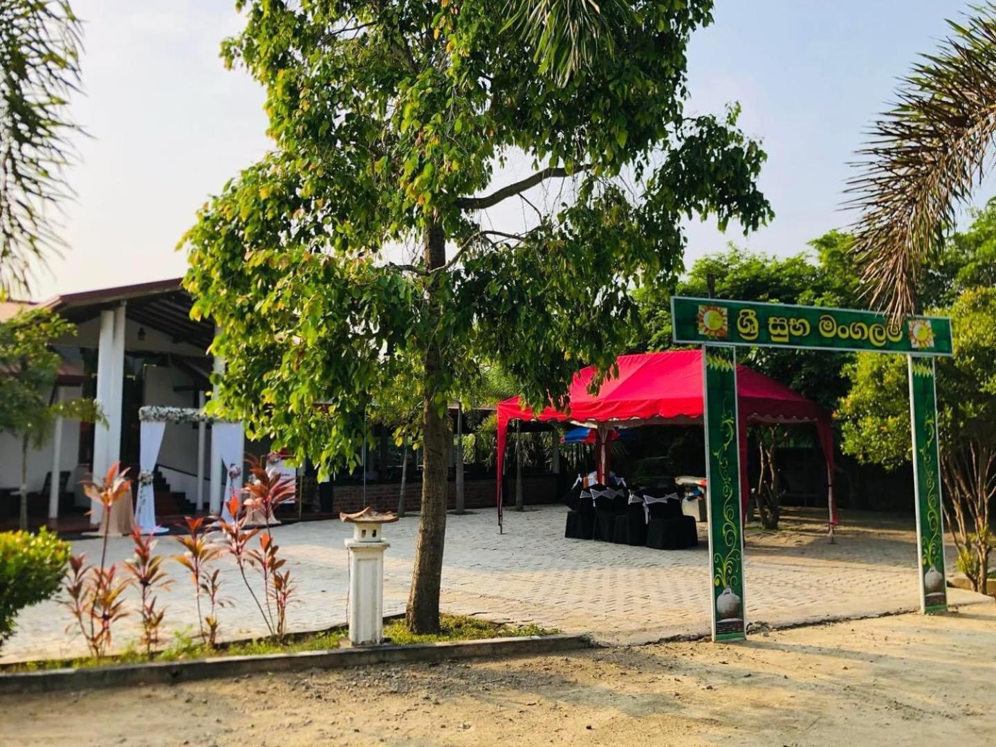Hotel Tree Garden Wilpaththu Nochchiyagma Anuradhapura Nochchiyagama Exterior foto