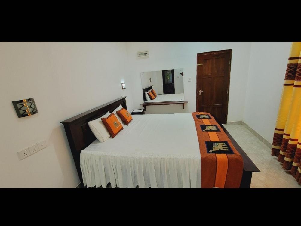 Hotel Tree Garden Wilpaththu Nochchiyagma Anuradhapura Nochchiyagama Exterior foto