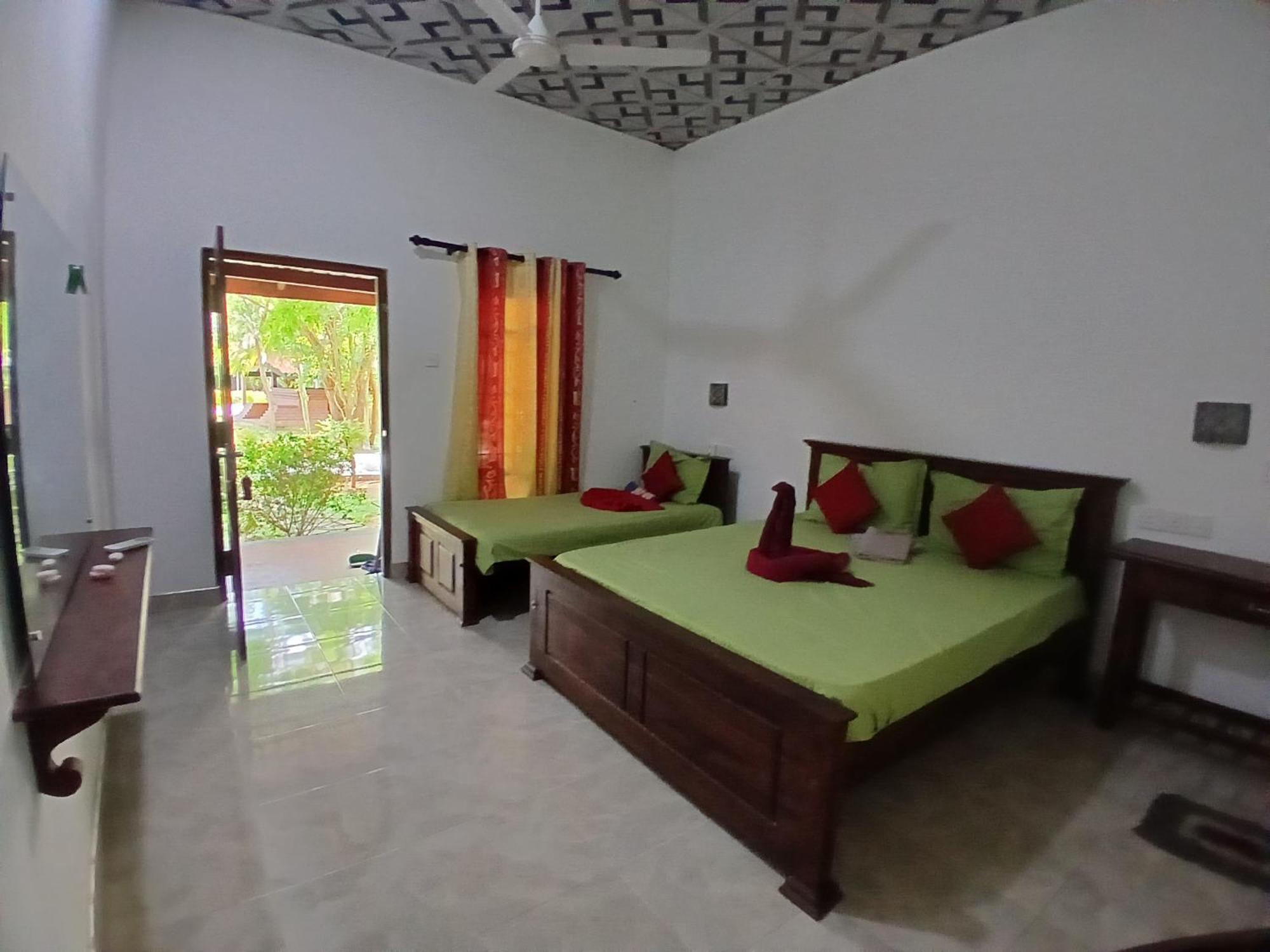 Hotel Tree Garden Wilpaththu Nochchiyagma Anuradhapura Nochchiyagama Exterior foto